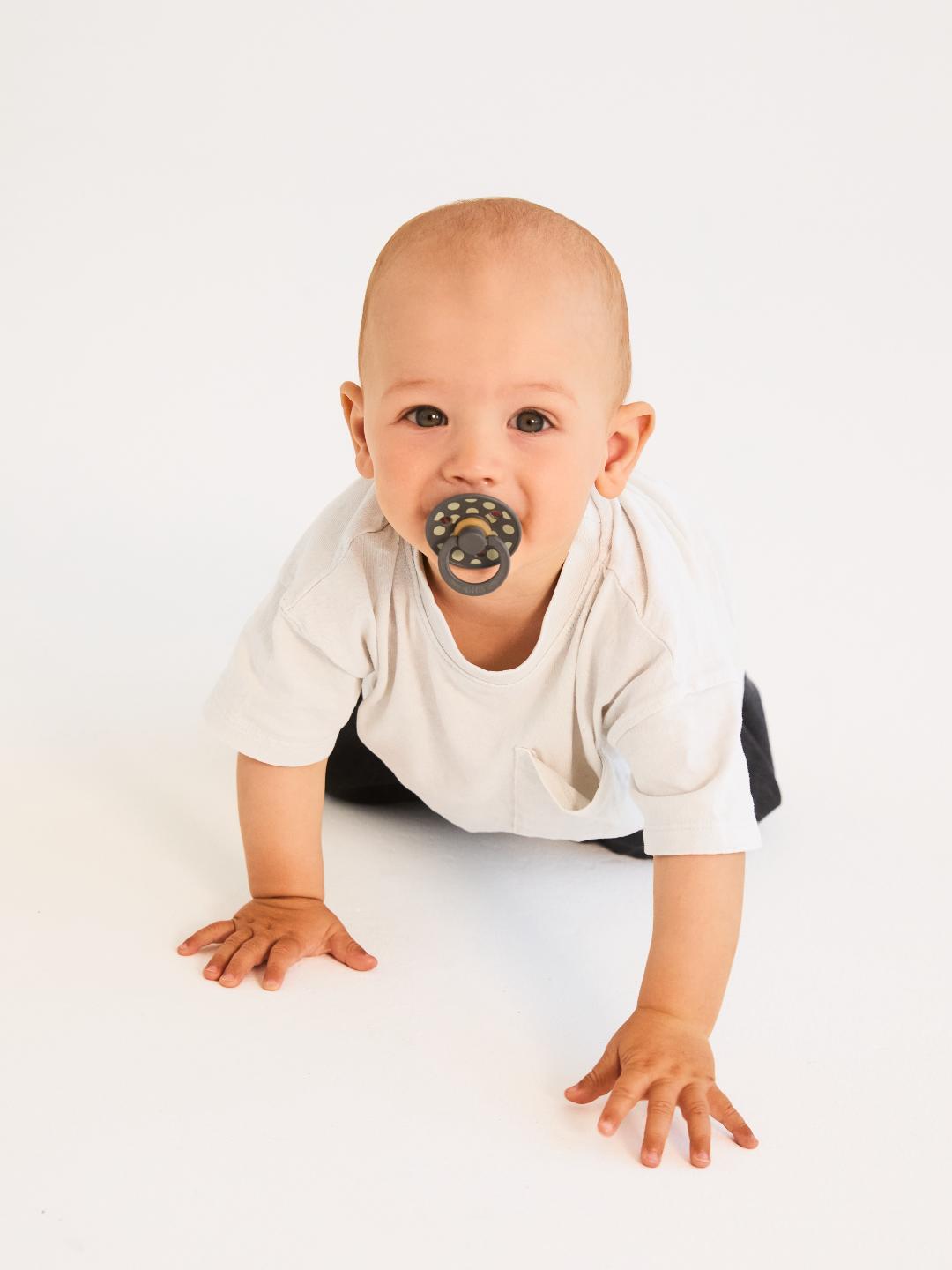 BIBS Studio Collection Colour Roudn Pacifiers Polka Dot, BIBS Studio Polka Dot kollektsioon, kirsikujulised lutid, all-groups