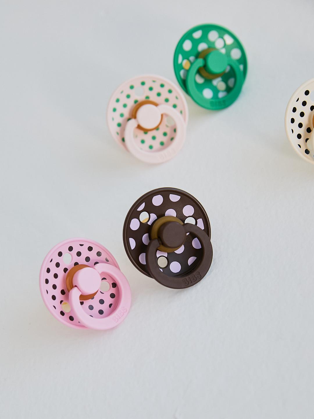 BIBS Studio Collection Colour Roudn Pacifiers Polka Dot, BIBS Studio Polka Dot kollektsioon, kirsikujulised lutid, all-groups