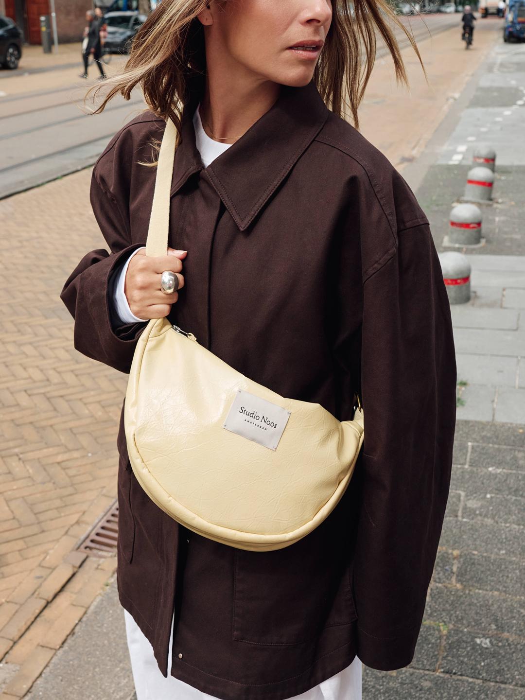 Studio Noos vegan leather fanny pack adult, Studio Noos vegannahast fanny pack, vöökott, õlakott, Butter Yello, all-groups