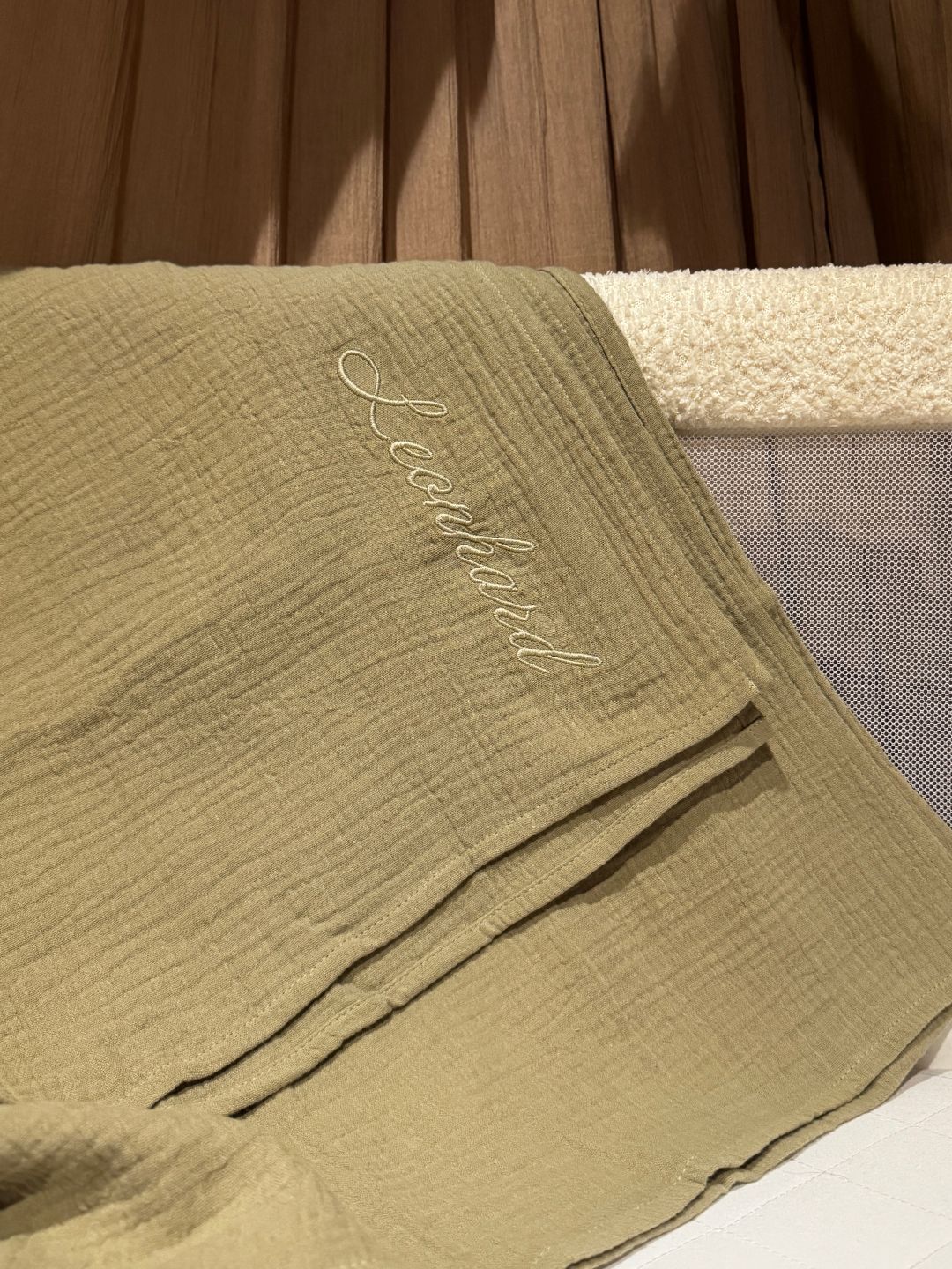 Personalize Babyluv Studio muslin baby blanket, nimeline musliinist beebitekk, pesonaliseeritud musliintekk, tikitud nimega beebitekk, all-groups