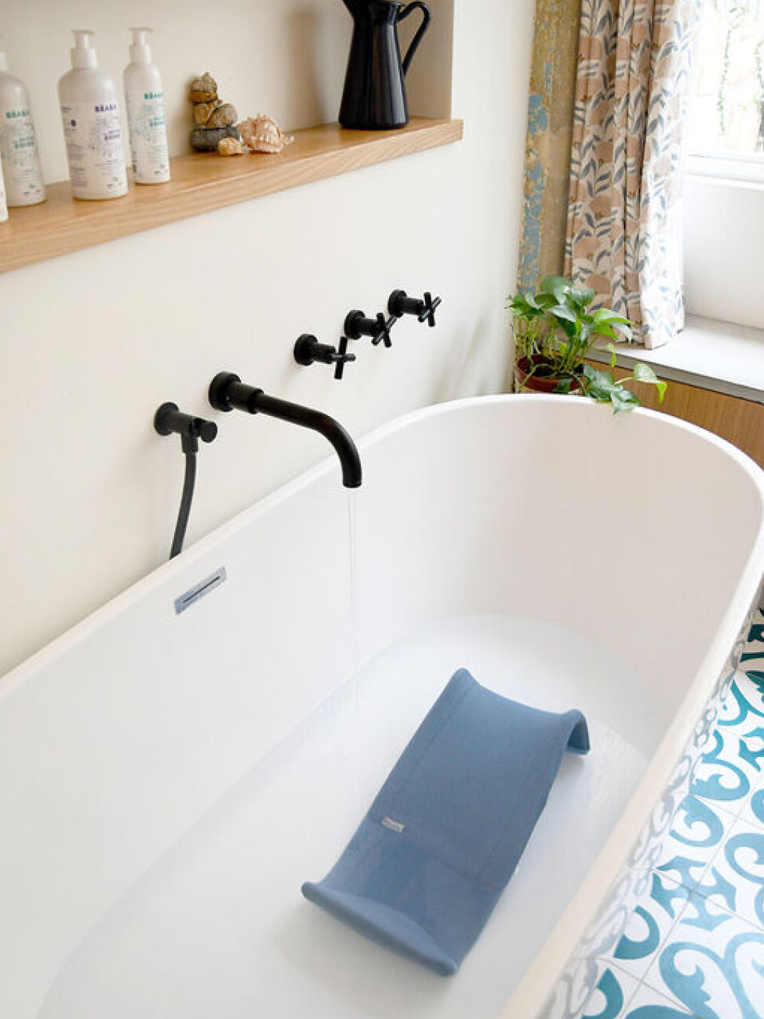 BÉABA Baby Bath Seat, beebi vanniiste, vannitamisalus