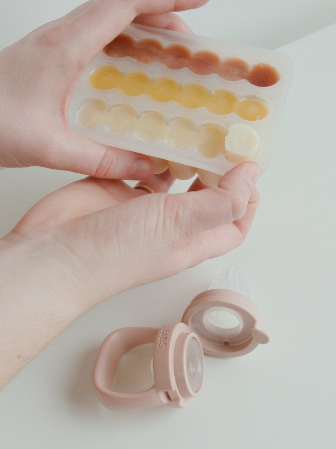 BIBS baby food freezer tray, BIBS beebitoidu külmutamise vorm, jääkuubikuvorm