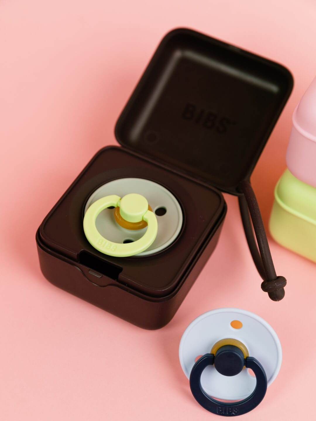 BIBS Colour Round Pacifiers, Studio Collection Fusion, BIBS Colour Round kirsikujulised lutid, Studio Collection Fusion, all-groups