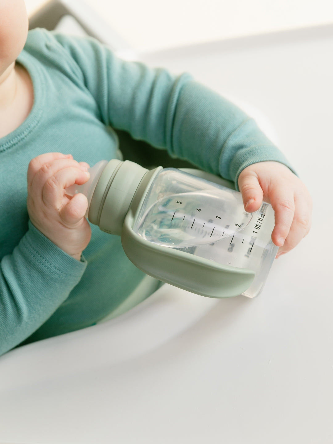 BIBS baby sippy bottle with silicone spout, BIBS tilaga joogipudel silikoonist otsaga, all-groups