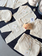 Konges Sløjd Fanga Venti Pointelle Knitted gardigan and pants, Konges Sløjd Fanga kootud beebikampsun ja püksid