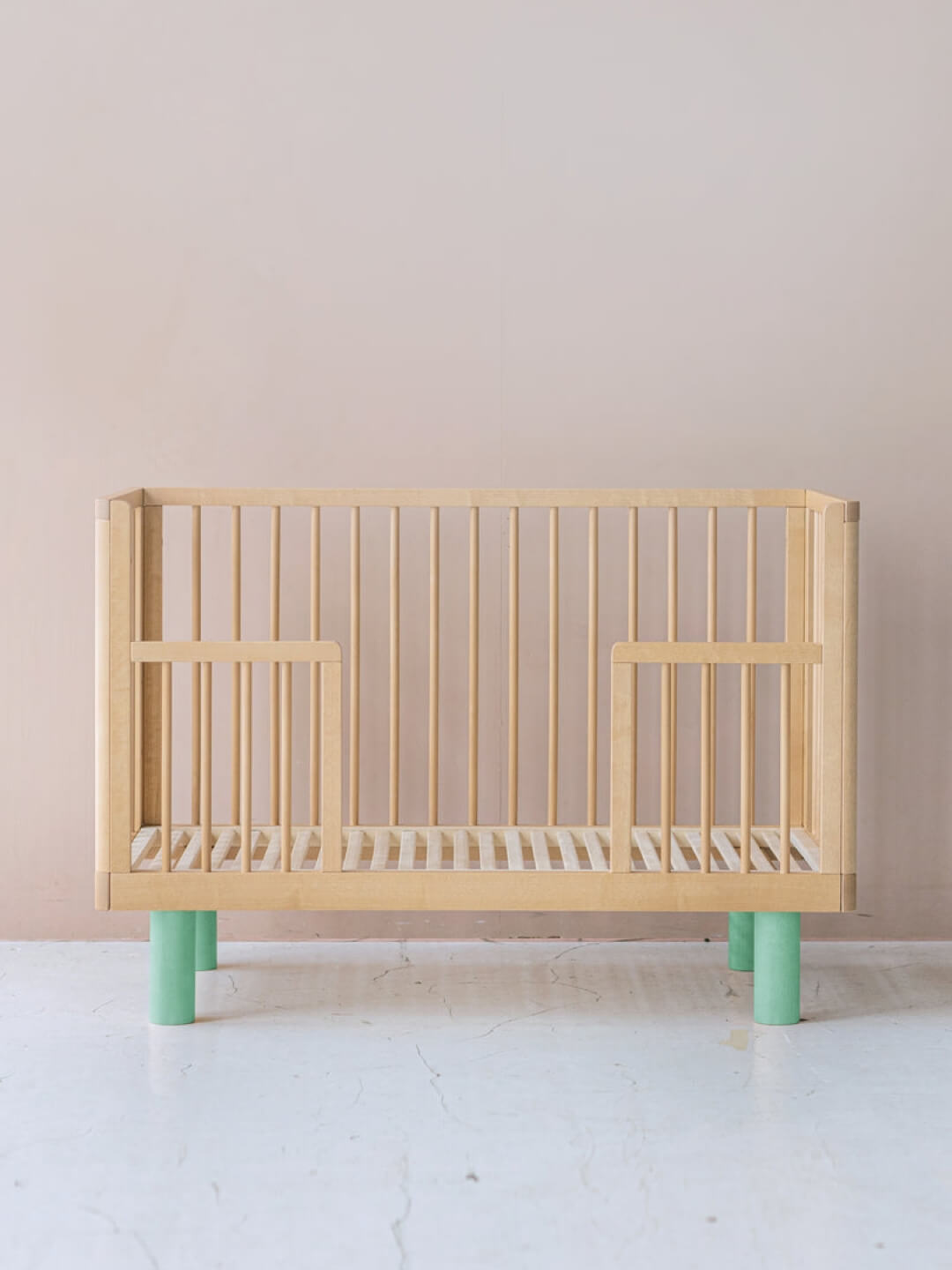 Karl & Fric Nox Cot - Natural Wood & Green, Karl & Fric Nox beebivoodi, võrevoodi, beebi võrevoodi