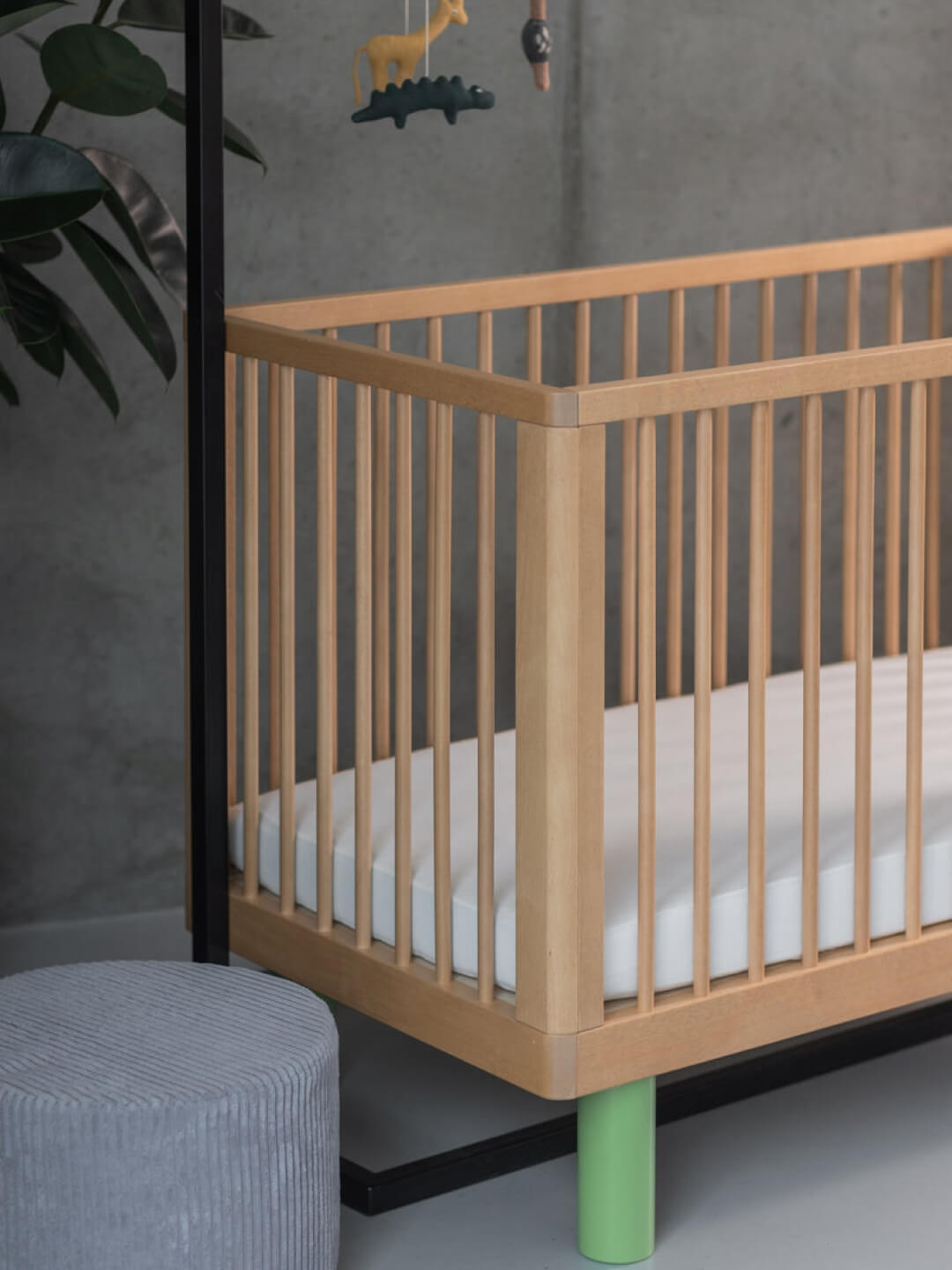 Karl & Fric Nox Cot - Natural Wood & Green, Karl & Fric Nox beebivoodi, võrevoodi, beebi võrevoodi