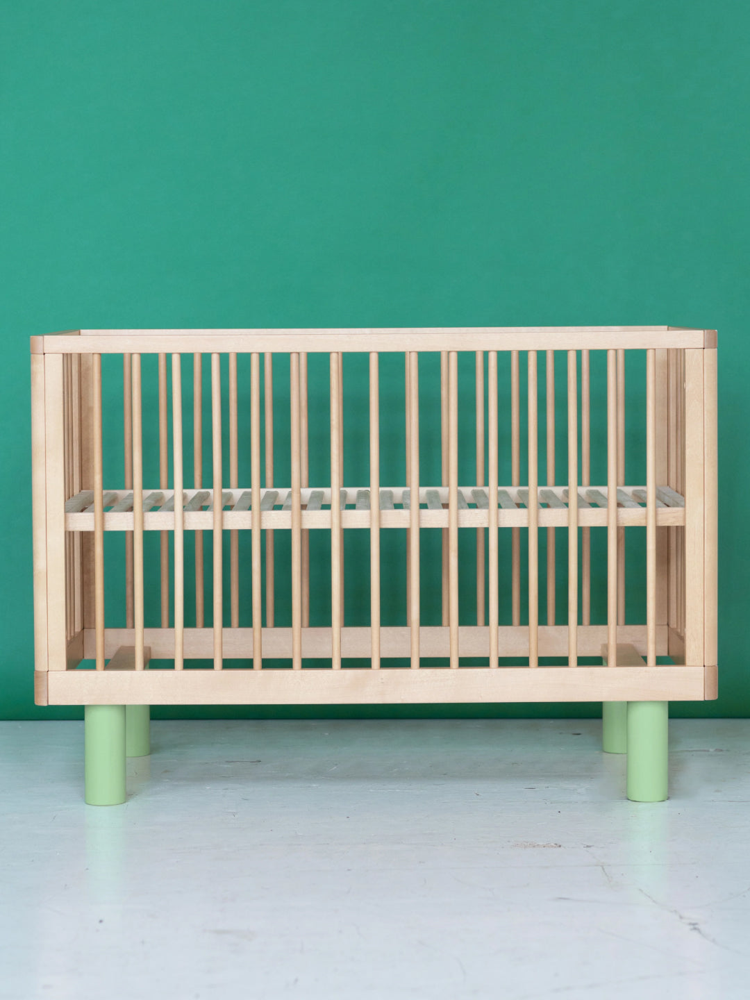 Karl & Fric Nox Cot - Natural Wood & Green, Karl & Fric Nox beebivoodi, võrevoodi, beebi võrevoodi
