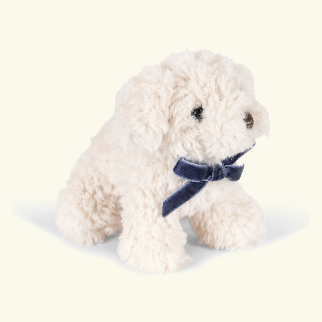 Konges Sløjd baby animals, Konges Sløjd loomapojad, white dog, valge kutsu