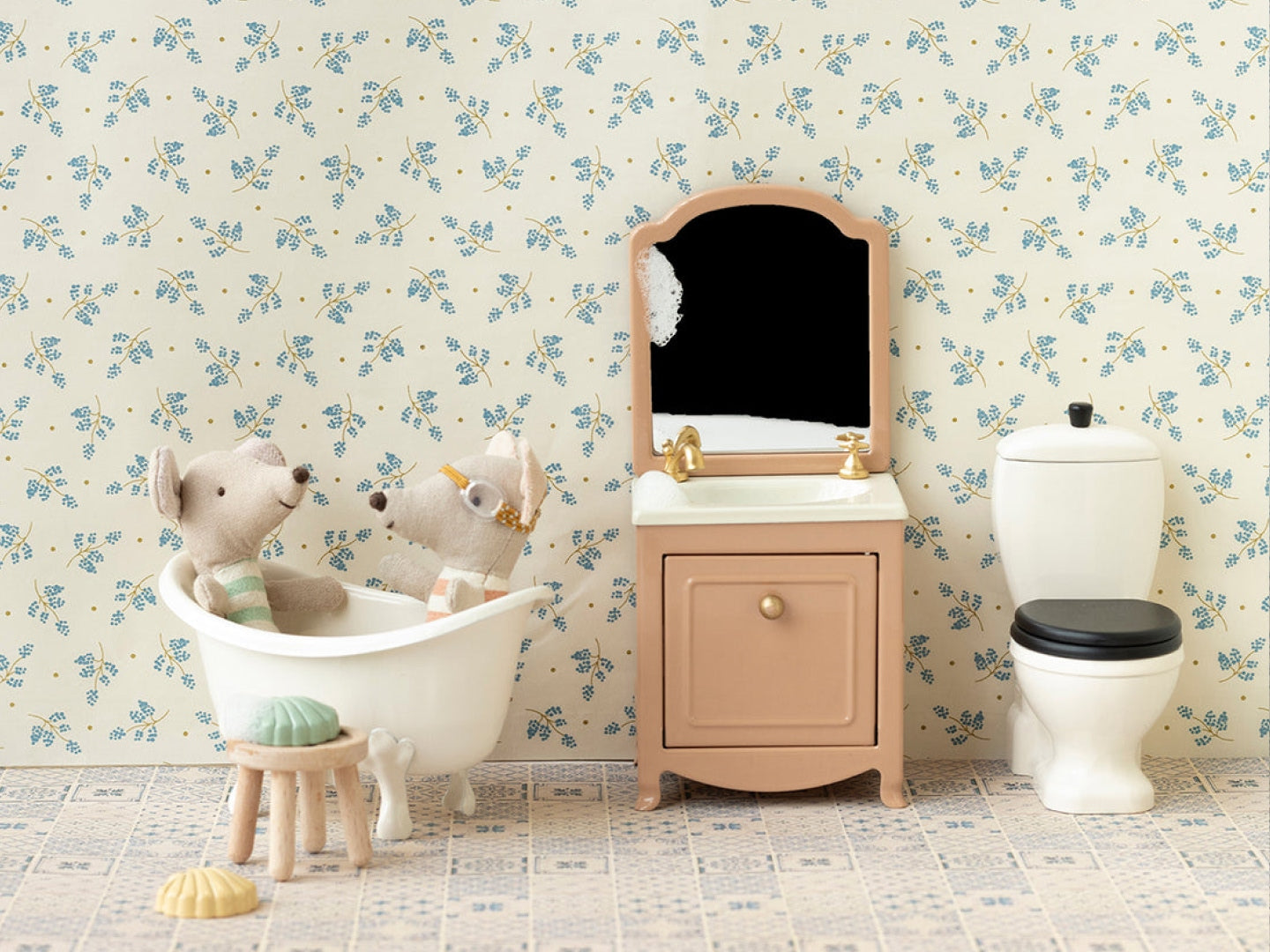 Maileg bathtub, Maileg hiire vann, kraanikauss