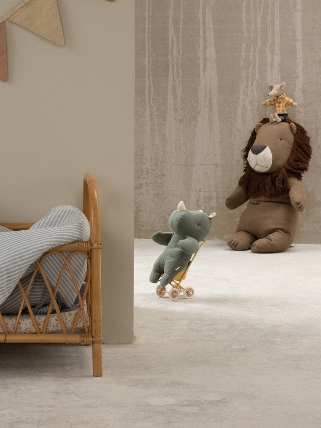 Maileg small safari friends, rhino pine, Maileg väike safarisõber, ninasarvik