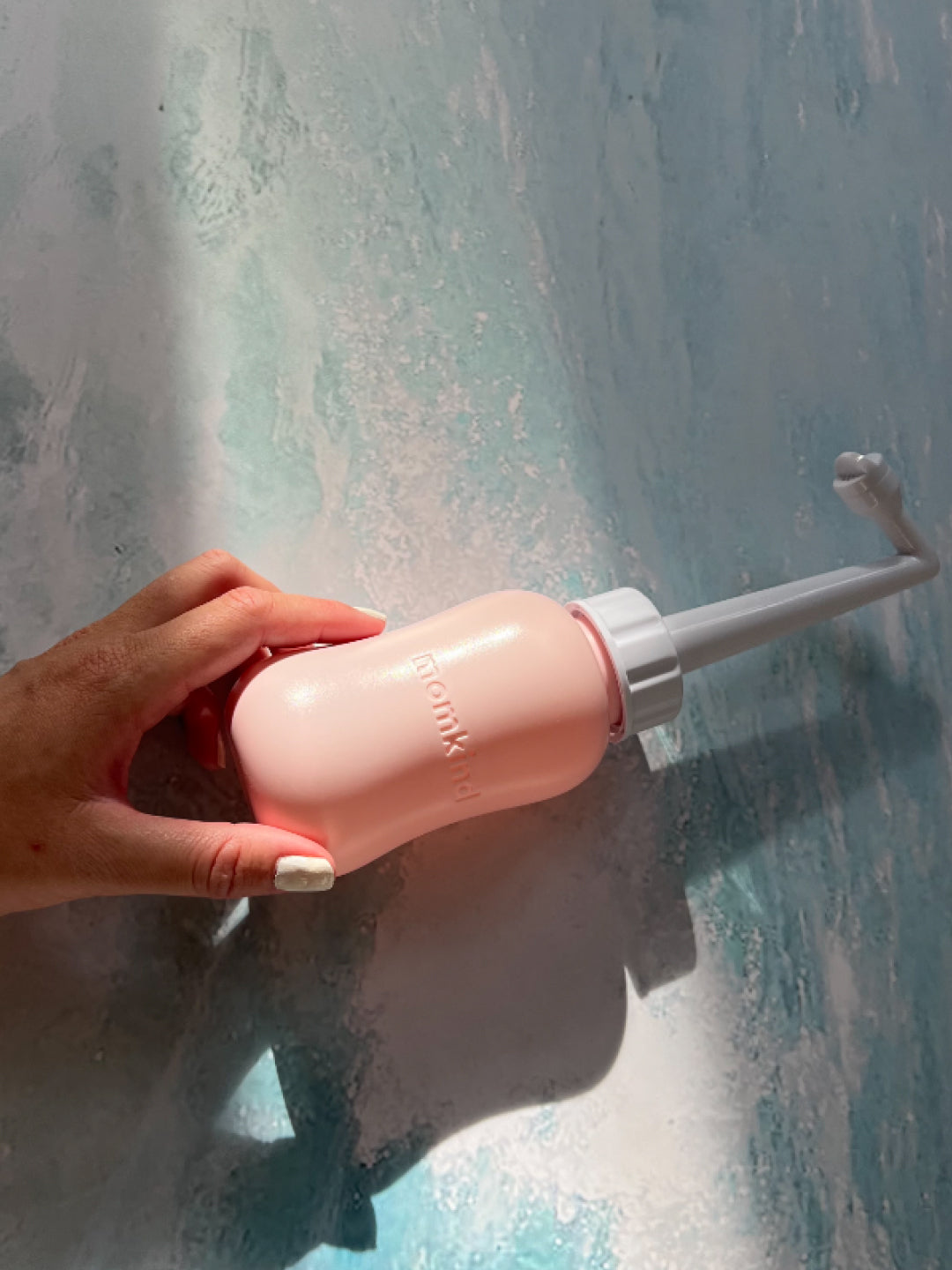 Momkind Wash Bottle, peri bottle, pesupudel, sünnitusjärgne pesupudel, peripudel