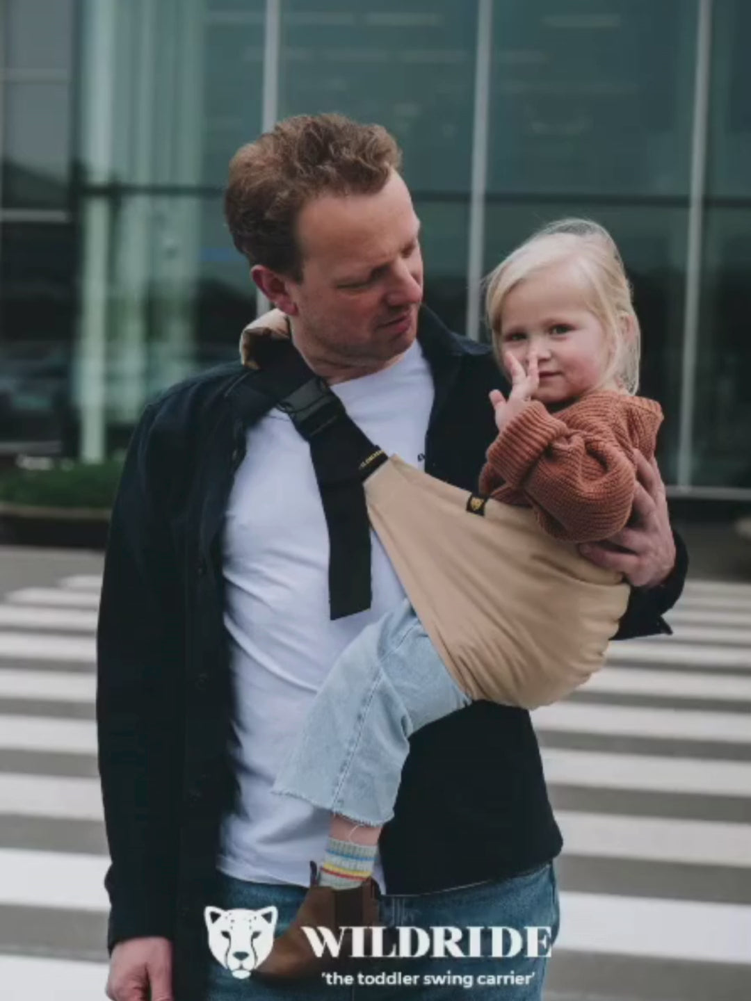 Wildride toddler carrier video how to use, Wildride väikelapse kandekott video kuidas kasutada