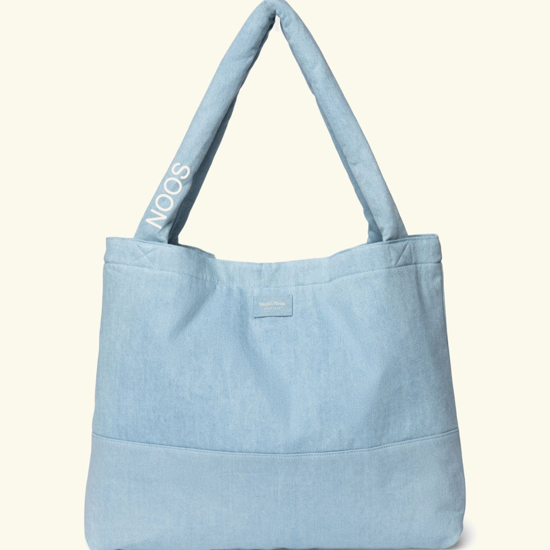 Studio Noos personalized mom-bag denim solid, Studio Noos personaliseeritud mom-bag, denim, off white, valge kirjaga