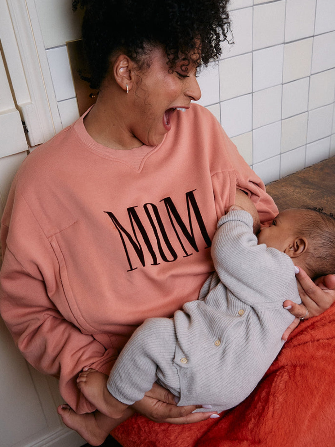 Tajinebanane nursing sweatshirt MOM, Tajinebanane imetamispusa MOM