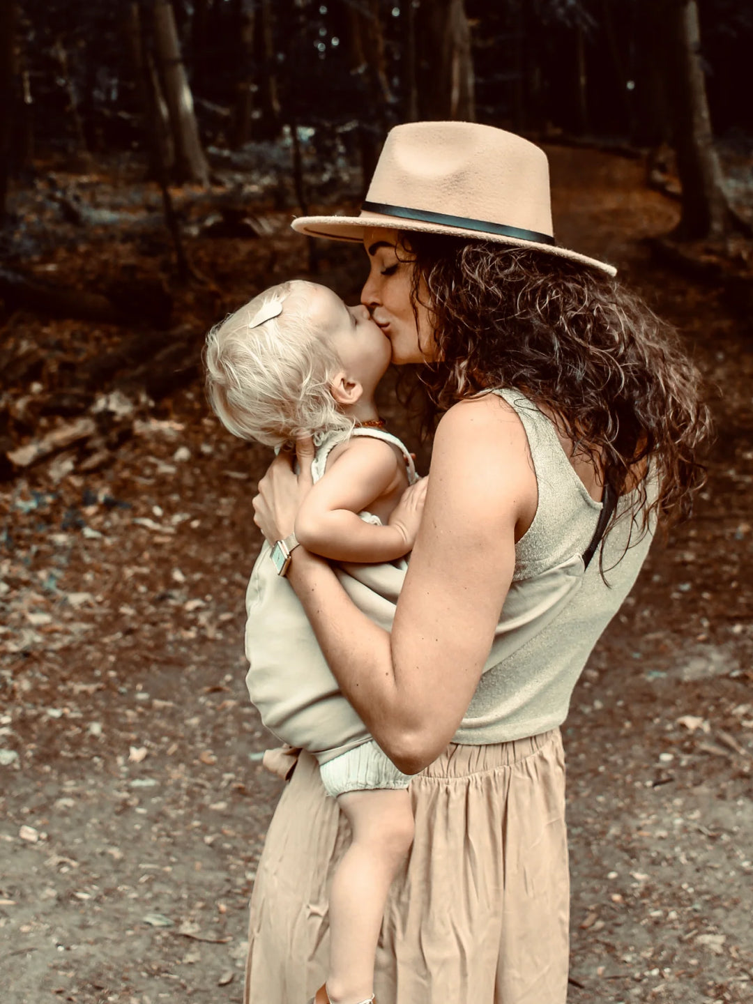 Wildride toddler carrier beige, Wildride väikelapse kandekott beež