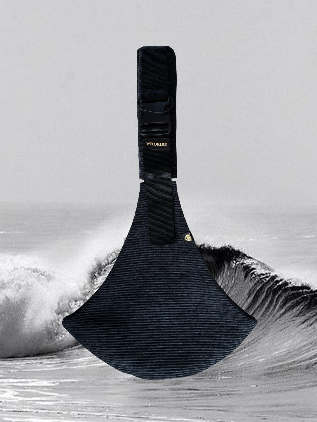 Wildride toddler swing carrier, corduroy black rib, Wildride väikelapse kandekott, must velvet