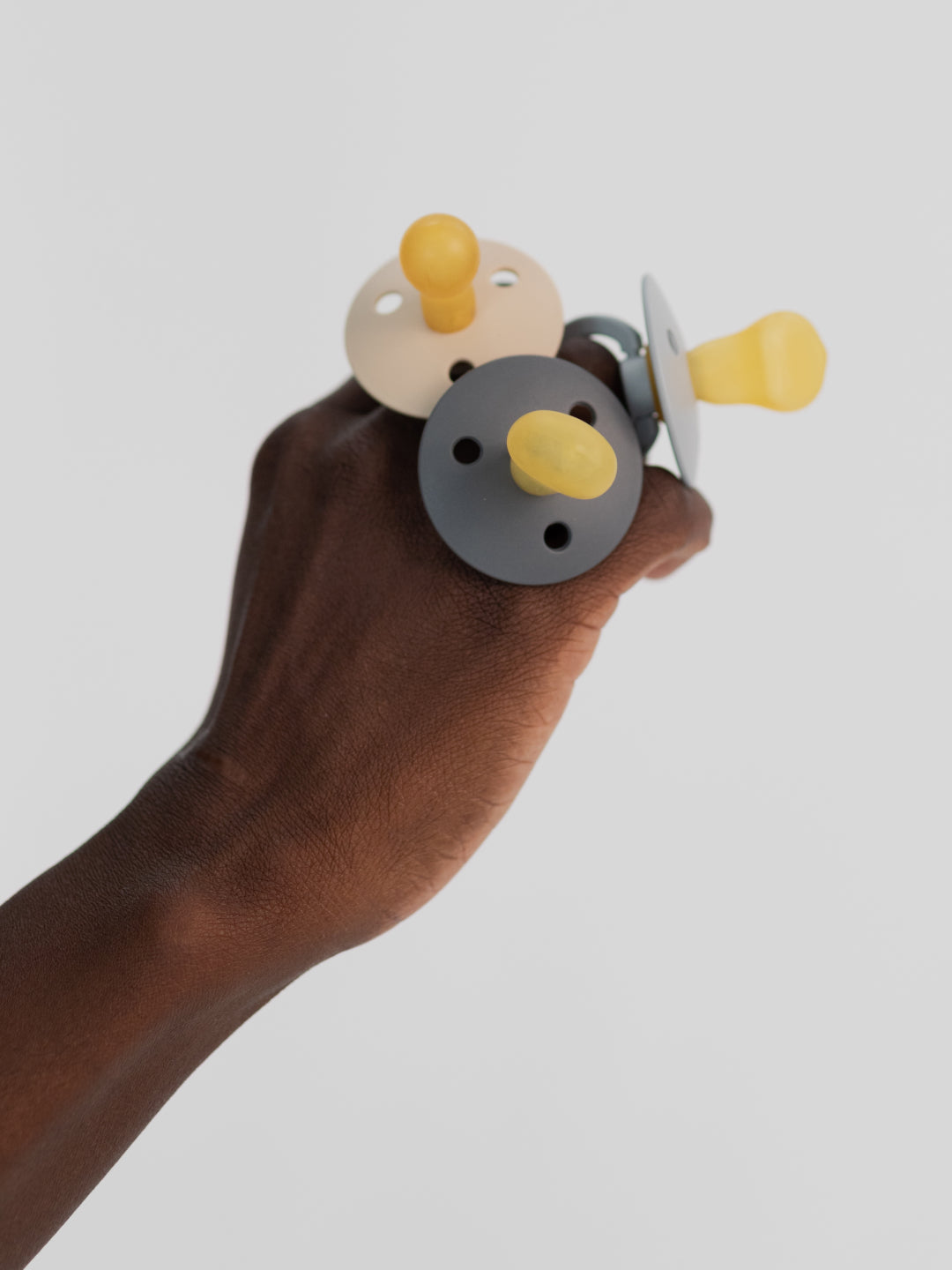 BIBS Colour Symmetrical pacifiers, BIBS Colour Symmetrical lutid, sümmeetrilised naturaalsest kummist lutid, all-groups