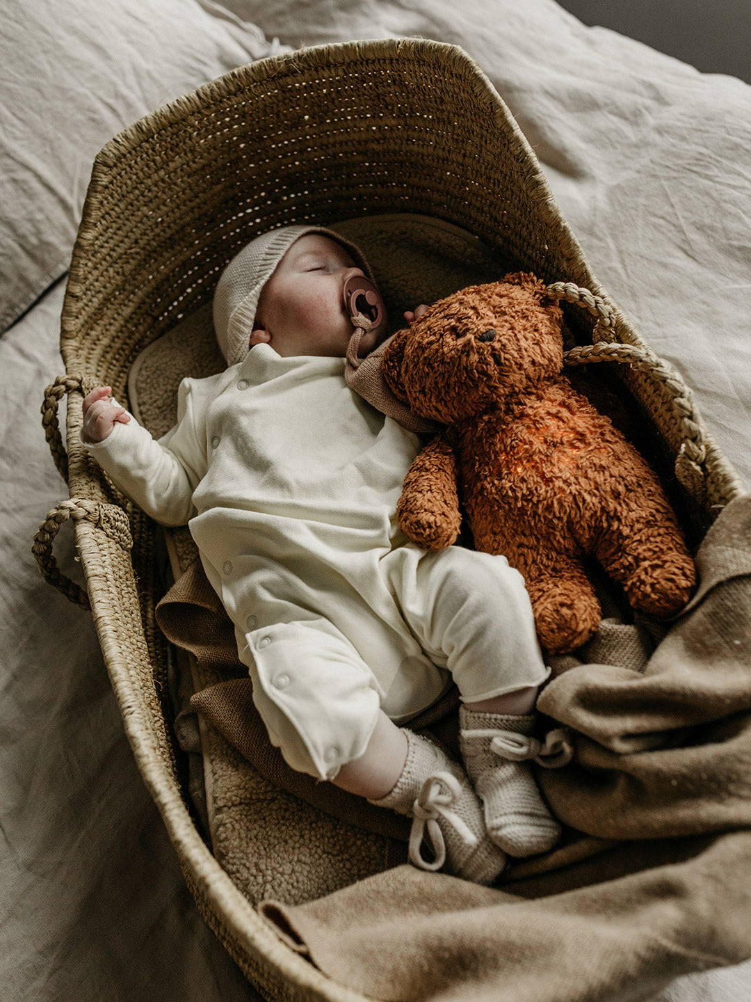 Moonie Organic Bear, Moonie kaisukaru, uinutavate helidega uneabiline, all-groups