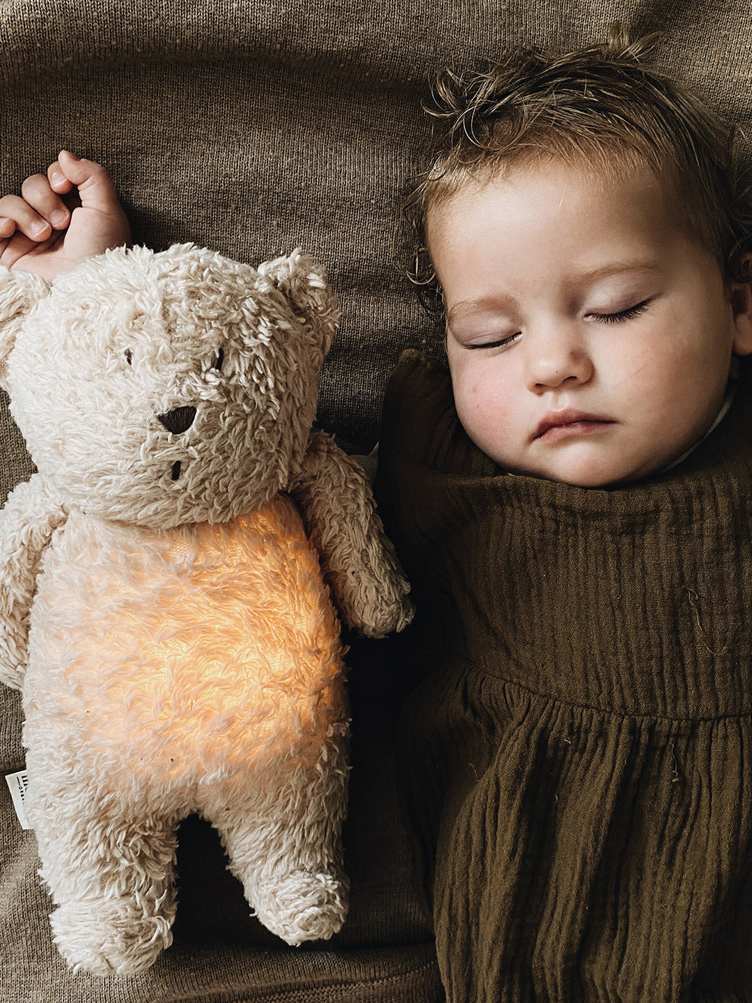 Moonie Organic Bear, Moonie kaisukaru, uinutavate helidega uneabiline, all-groups