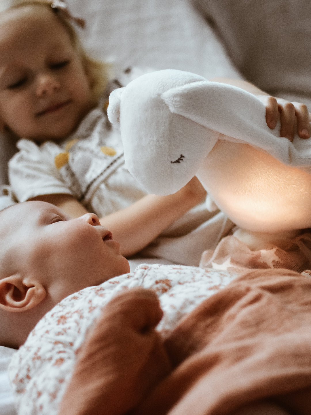 Moonie Organic Bunny, Moonie kaisujänes, uinutavate helidega uneabiline, all-groups