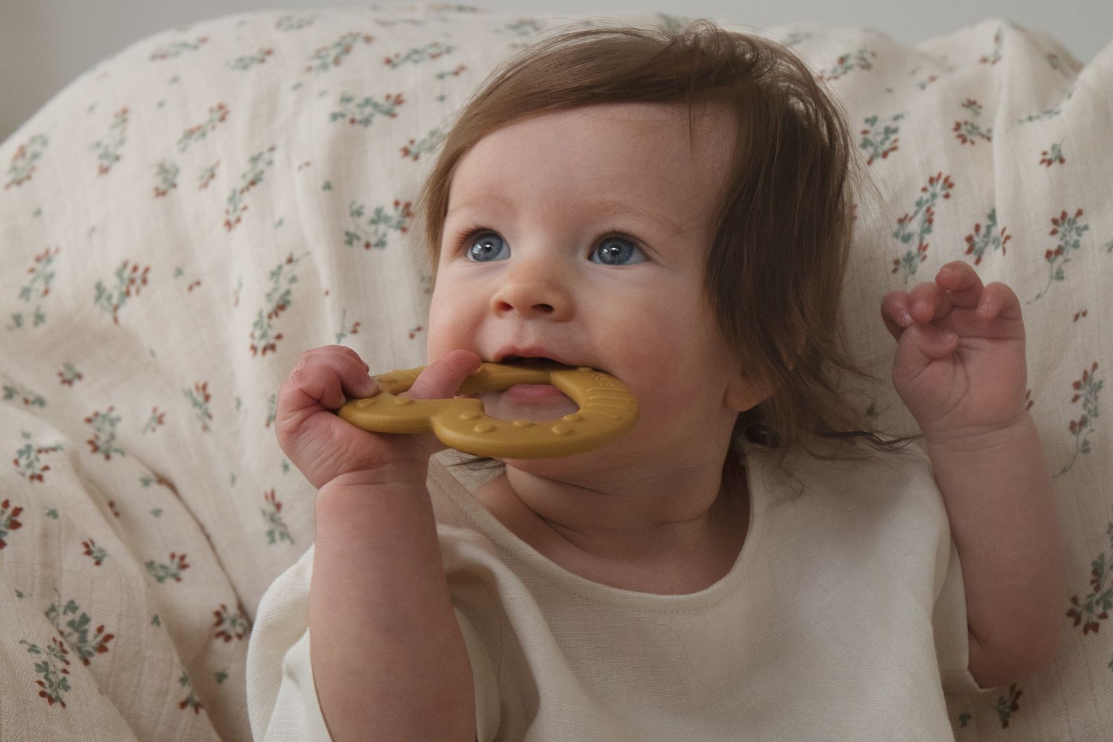 BIBS teething ring heart, BIBS närimisrõngas süda hammaste tuleku leevendamisel