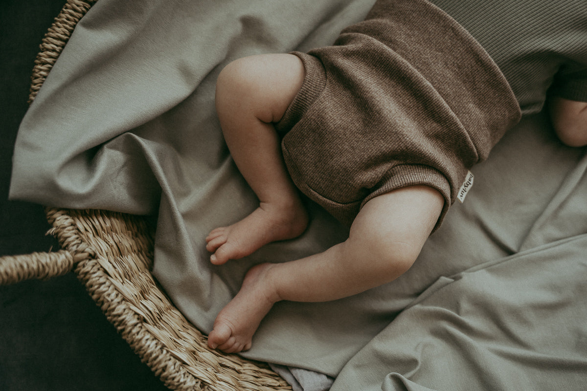 Babyluv Studio baby bloomers