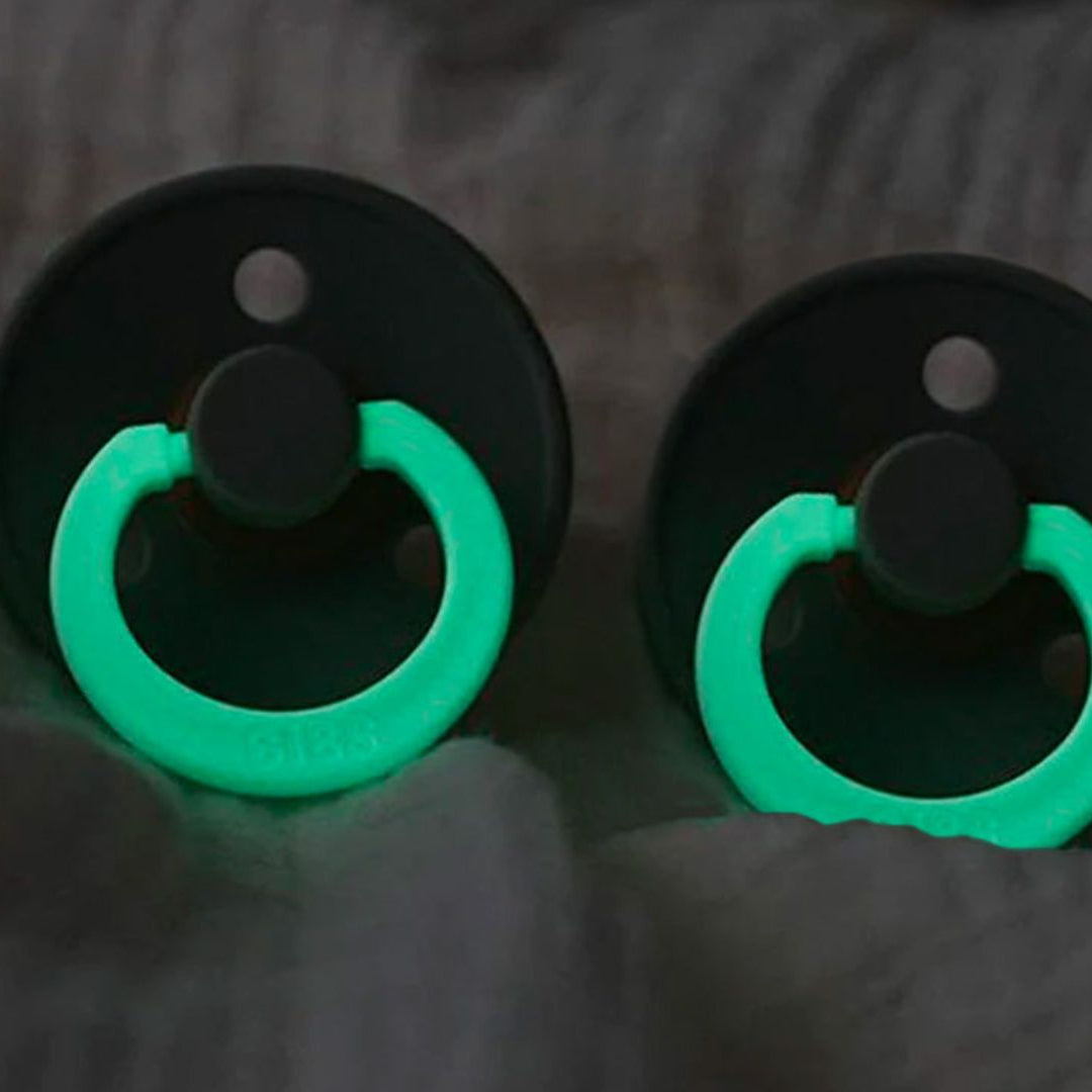 how bibs glowing night pacifiers work