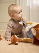 Filibabba tummy time toy with mirror, freddy the fox Filibabba kõhuli olemise aja mänguasi peegliga, beebimänguasi peegliga kõhuli mängimiseks 