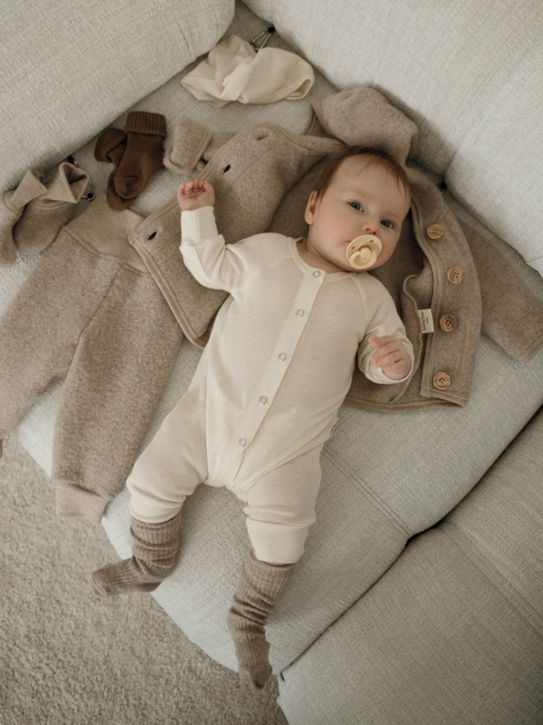 Babyluv Studio merino silk onesie, siidivillane beebikombe, toakombe