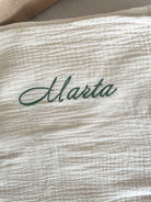 Personalize Babyluv Studio muslin baby blanket, nimeline musliinist beebitekk, pesonaliseeritud musliintekk, tikitud nimega beebitekk, all-groups