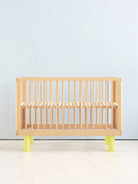 Karl & Fric Nox Cot - Natural Wood & Yellow, Karl & Fric Nox beebivoodi, võrevoodi, beebi võrevoodi