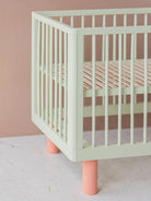 Karl & Fric Nox Cot - Blue, Karl & Fric beebivoodi, võrevoodi, beebi võrevoodi, Pistachio & Pink