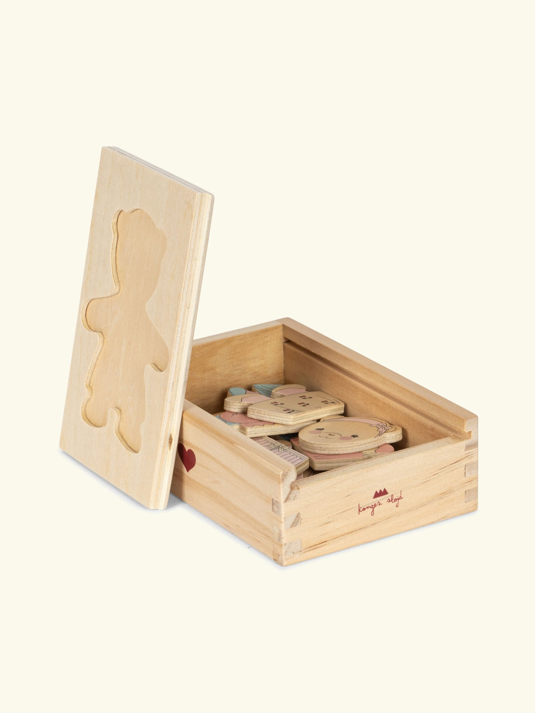 Wooden teddy dress up puzzle, Puidust karu riietamise pusle