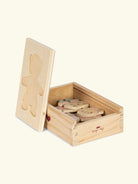 Wooden teddy dress up puzzle, Puidust karu riietamise pusle