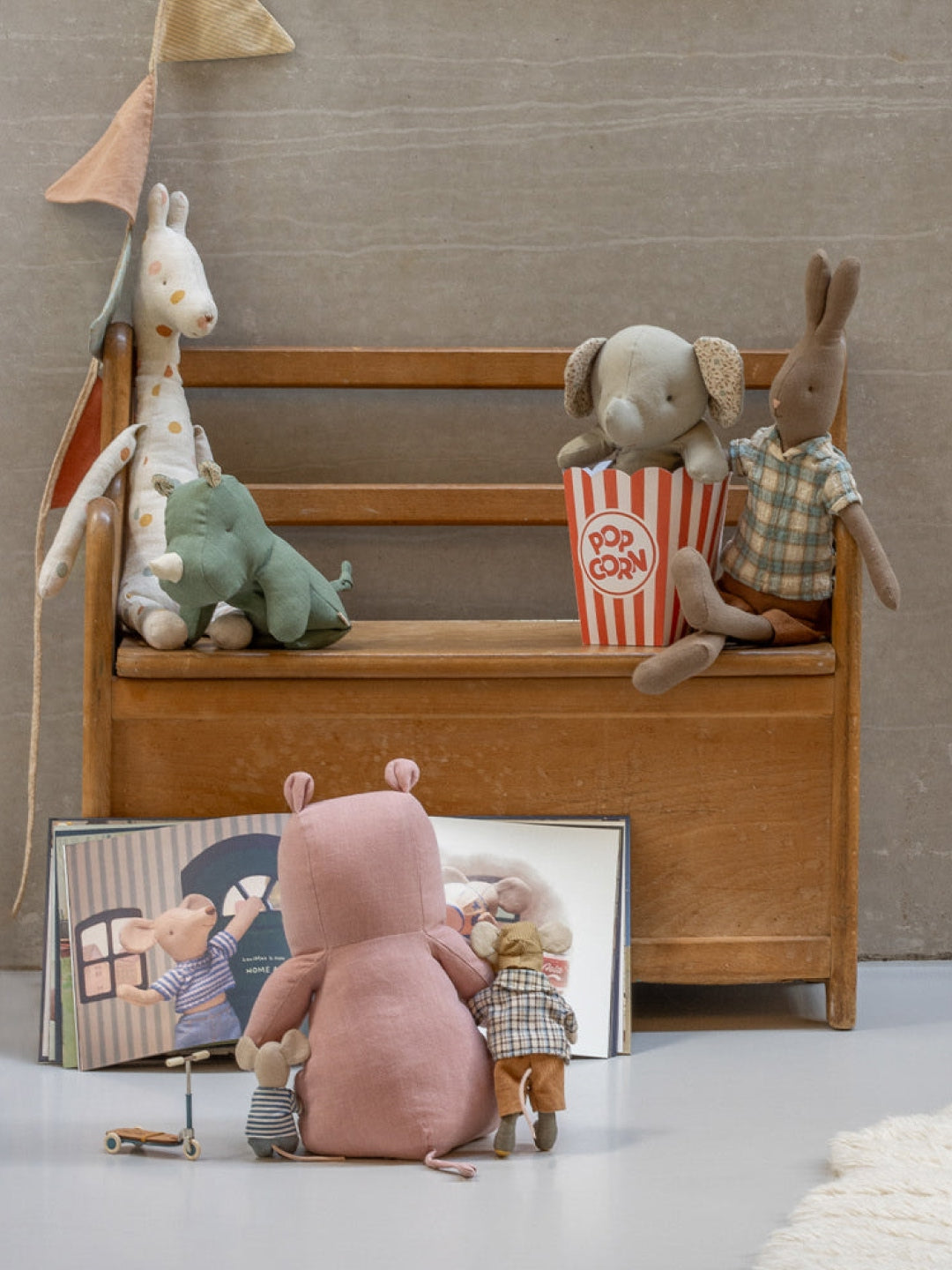 Maileg safari friends small elephant iron grey, Maileg safariloomad, väike elevant