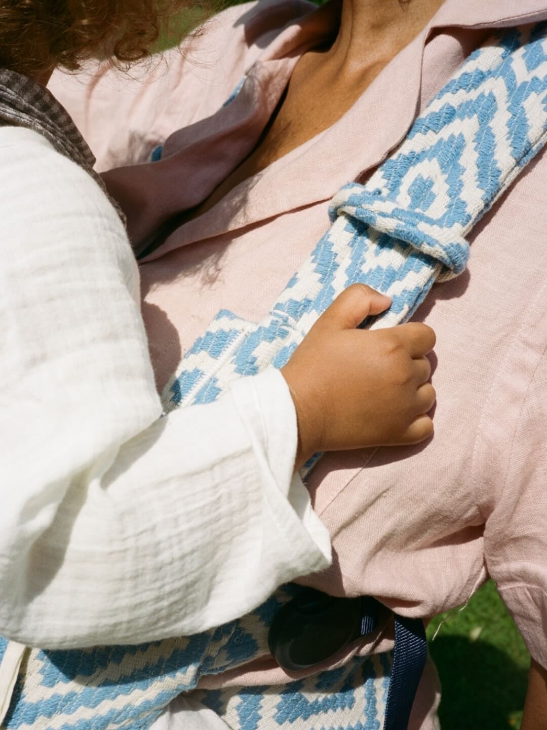 Moova baby carrier, Moova beebi kandekott, kõhukott, beebikandmine, beebikandmisvahendid, all-groups