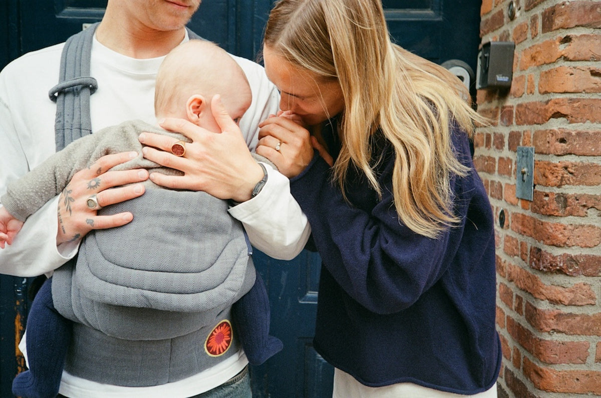 Moova baby carrier, Moova beebi kandekott, kõhukott, beebikandmine, beebikandmisvahendid, all-groups
