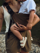 Wildride toddler swing carrier Coffee, Wildride väikelapse kandekott Coffee